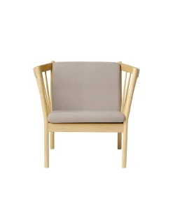 Erik Ole Jørgensen J146 - Lænestol - Eg - Beige (61)