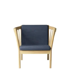 Erik Ole Jørgensen J146 - Lænestol - Eg - Dark Blue (4125) Outlet