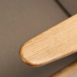 Poul M. Volther J53 - Lænestol - Eg - Taupe Sale